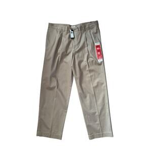 Izod Pants Mens Size 40 X 32 Perform X Pleated Khaki Beige Golf Casual NWT